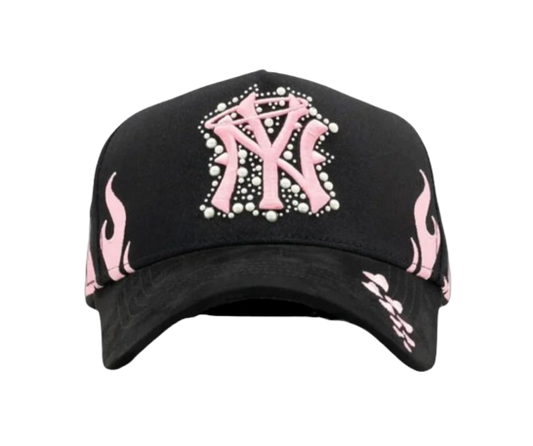 31 HATS NY PEARLS IN LOVE